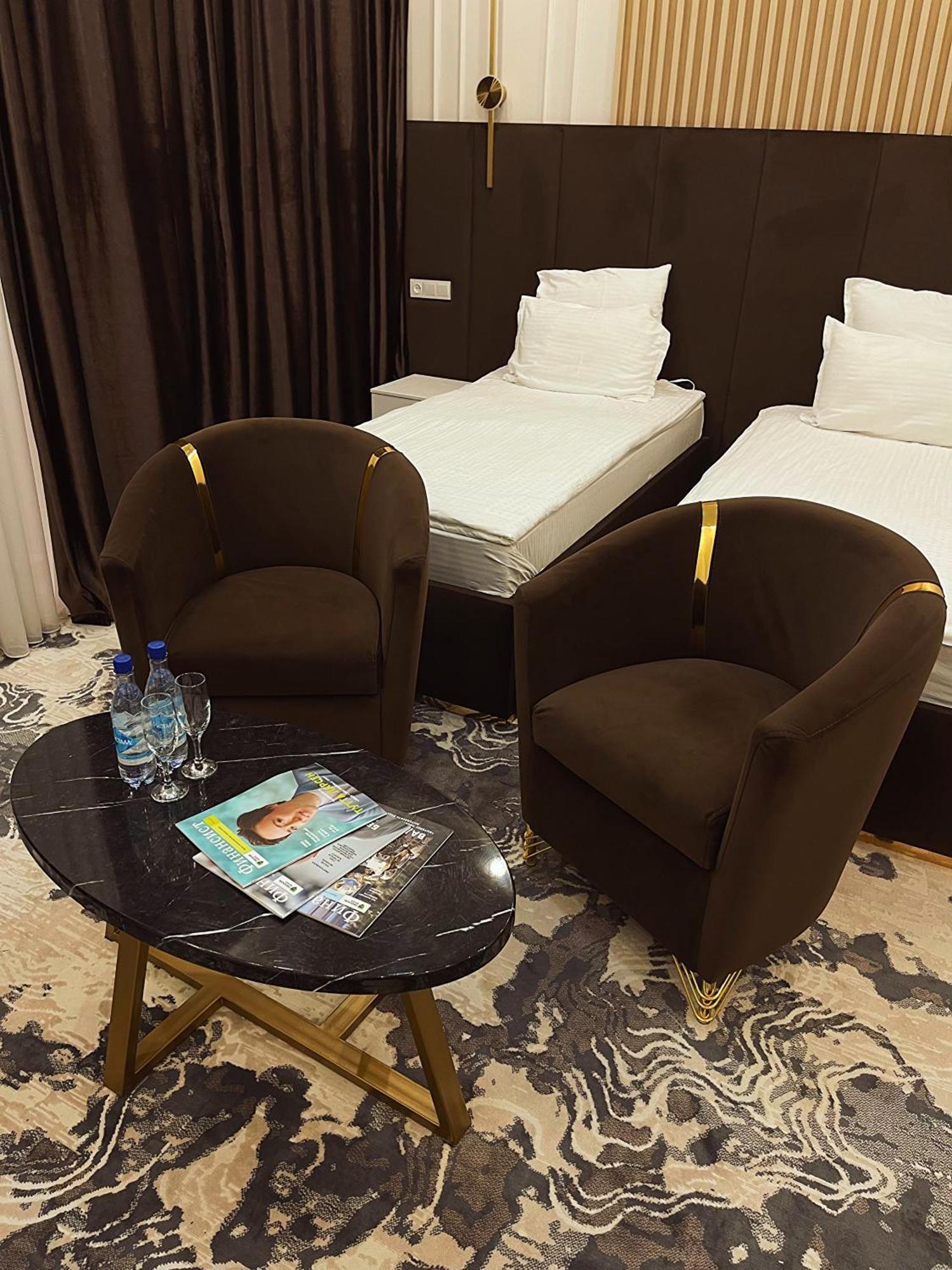 Hotel Jasmine Taraz Exteriér fotografie